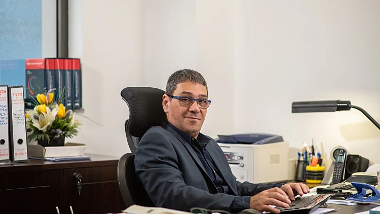 משרד רואי חשבון ניצן לזרוב