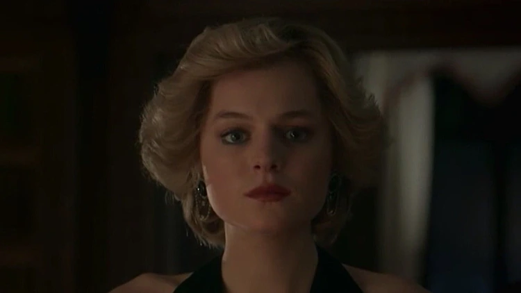 לקראת עליית העונה החדשה של "הכתר": המאבק המלכותי בנטפליקס