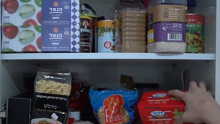 הכוח עובר לצרכנים? "קונים את מה שזול, אין הבדל בטעם"