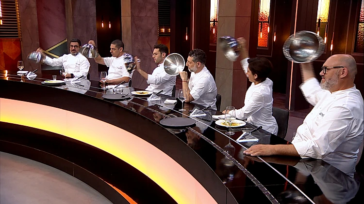 האם 6 סכינים באודישן משפרים את הסיכוי להעפיל לנבחרת? יצאנו לבדוק