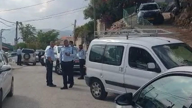 חשד לרצח בצפון: בת 57 נמצאה ללא רוח חיים בביתה עם סימני דקירות