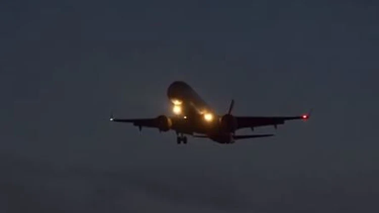 "חשבו שהמטוס מתפוצץ": התרעות השווא שמשגעות את הנוסעים