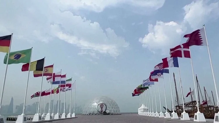 השחיתות, זכויות האדם והאיסור על אלכוהול: יומיים למונדיאל בקטר