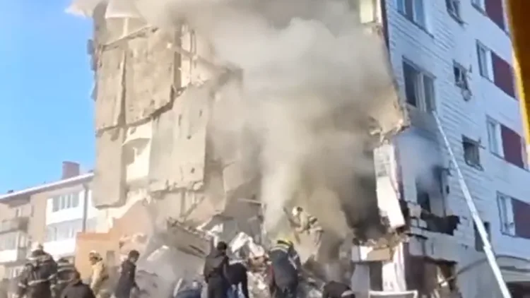 רוסיה: לפחות 9 הרוגים בפיצוץ בלון גז באי סחלין | תיעוד