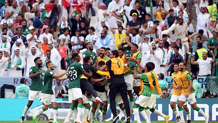 הסנסציה הסעודית והניצחון הצרפתי: סיכום היום השלישי במונדיאל