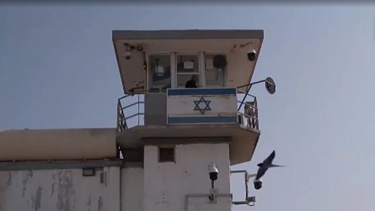 פרשת המחבל והסוהרת: חשד שסוהרים ידעו על מכשיר הטלפון