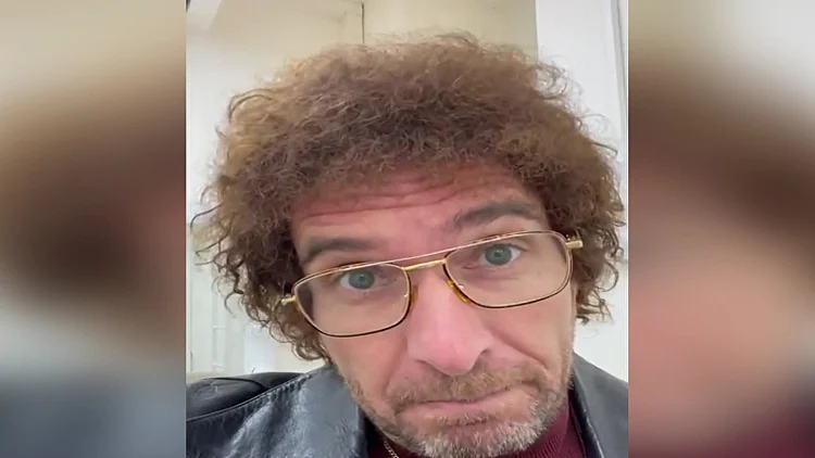 המבוכה של "שאולי": בקהל לא אהבו את ההומור - אסי כהן ירד מהבמה