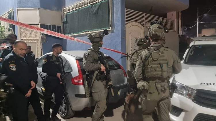 פיגוע בכפר קאסם: שלושה שוטרים נדרסו, המחבל נורה ונהרג