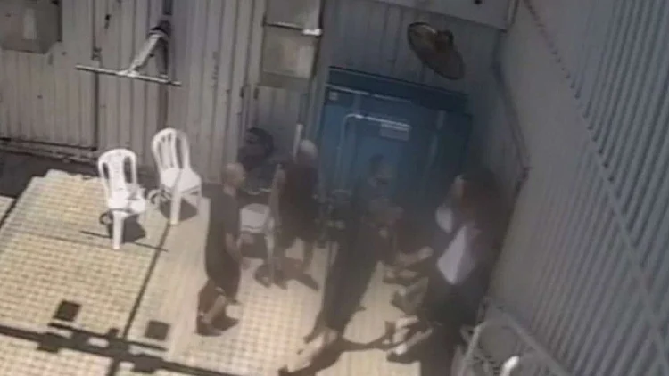 "סכסוכים לא נגמרים בכלא": מלחמות העולם התחתון מאחורי הסורגים