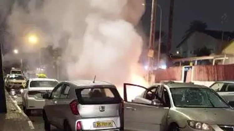 האזרח החף מפשע שנפצע בפיצוץ המטען בפתח תקווה: "במזל אני חי"