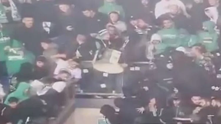 "כמו בג'נין": הקטטה האלימה בין האוהדים למשטרה במשחק הכדורגל