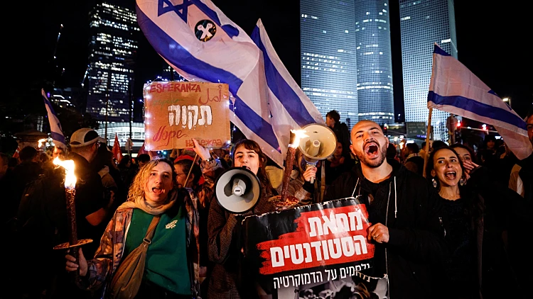 מחלף השלום ורחובות במרכז ת"א ייחסמו: נערכים להפגנה בשבת