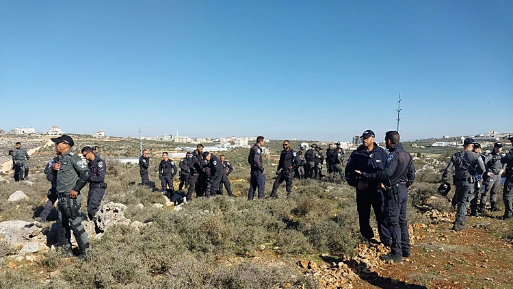 סמוטריץ' נגד גלנט: "הורה על פינוי המאחז בניגוד להנחייתי"