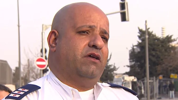 "כל 10 מטר גופה": החובש שהגיע ראשון לשתי זירות הפיגועים