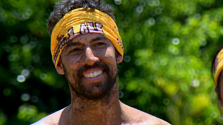 גיא עובר שבט: "זה לא מחליק בגרון, אבל מקבל את זה באהבה"