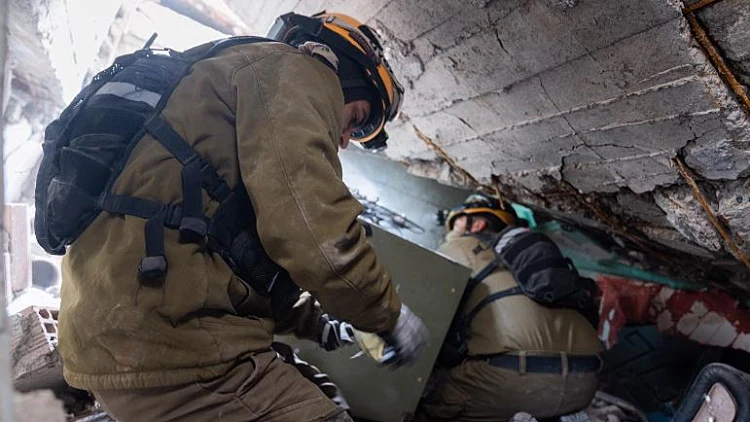 צה"ל חילץ בחיים מההריסות בטורקיה סורי בן 4, משפחתו נספתה