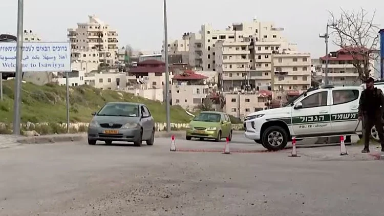 חשד: יהודים היכו תושב עיסאוויה כנקמה - ונמלטו