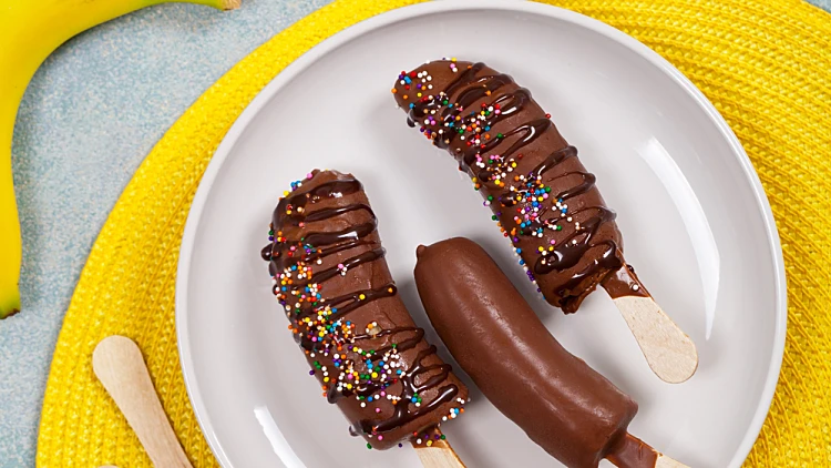 בננה מצופה שוקולד