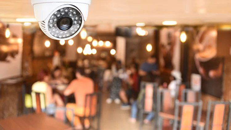 "הבעיות מטויחות": הממשלה נגד מצלמות זיהוי הפנים של המשטרה