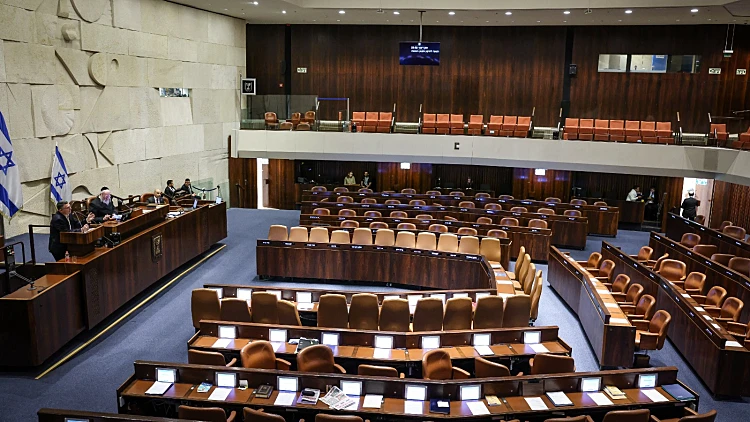 יממה של הכרעות: מתיחות לקראת ההצבעה לוועדה לבחירת שופטים