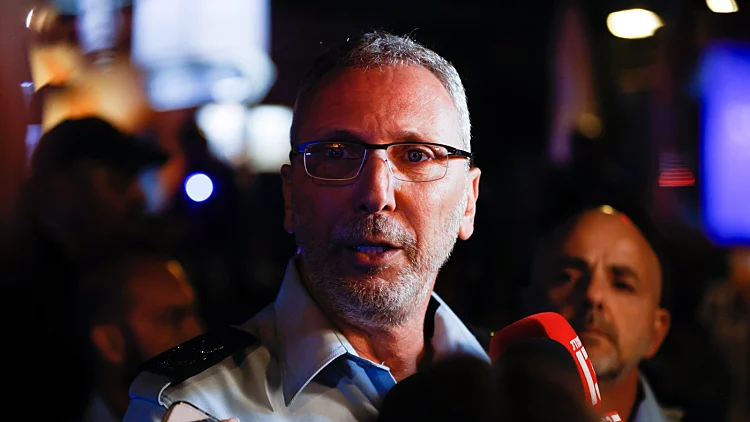 השיחה הטעונה בין ניצב אשד למפכ"ל: "הרסת את המשטרה"