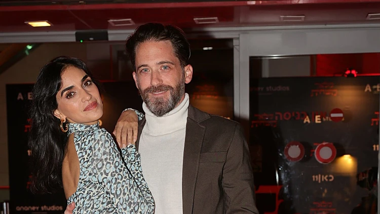 תום אבני, לירז צ'רכי