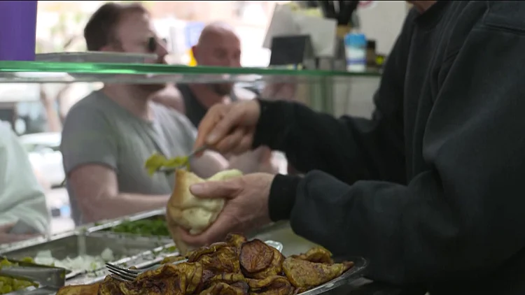 מלך הסנדוויצ'ים: 50 הכריכים הטובים בעולם - איפה ממוקם הסביח שלנו?