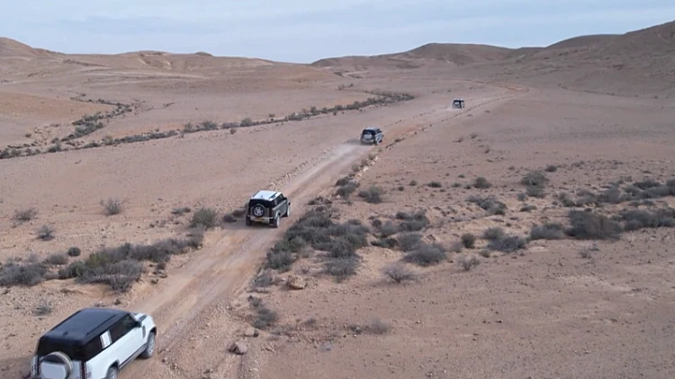 "סיפור על נועזות": מסע בערבה בעקבות לוחמי מבצע עובדה
