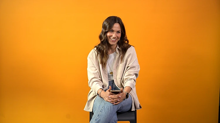 "פושים מאתרי חדשות עשו לי חרדות. לא יכולה להתמודד עם זה"