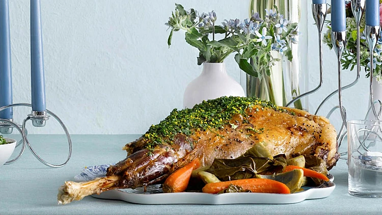 שוק טלה במילוי בשר