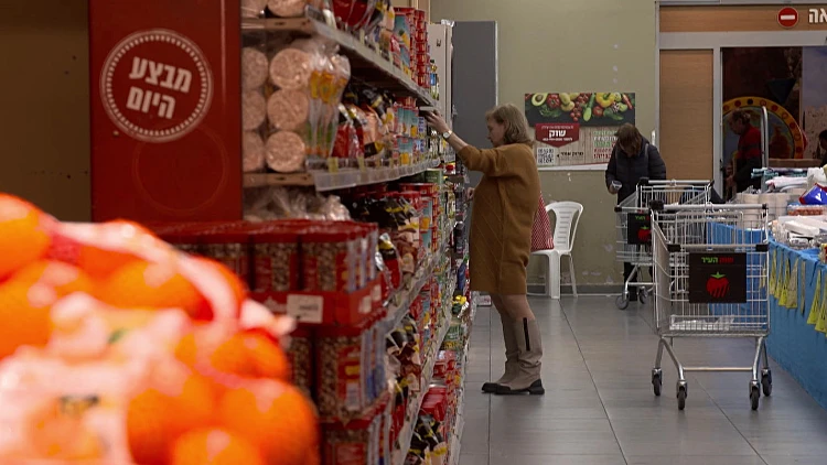 לפני פסח: המחירים ברשתות החרדיות לעומת החילוניות