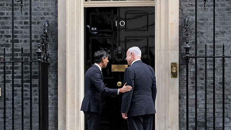 הביקור הצונן והמחאה: נסיעת רה"מ ללונדון לא הביאה בשורה מדינית