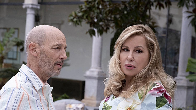 "הלוטוס הלבן"