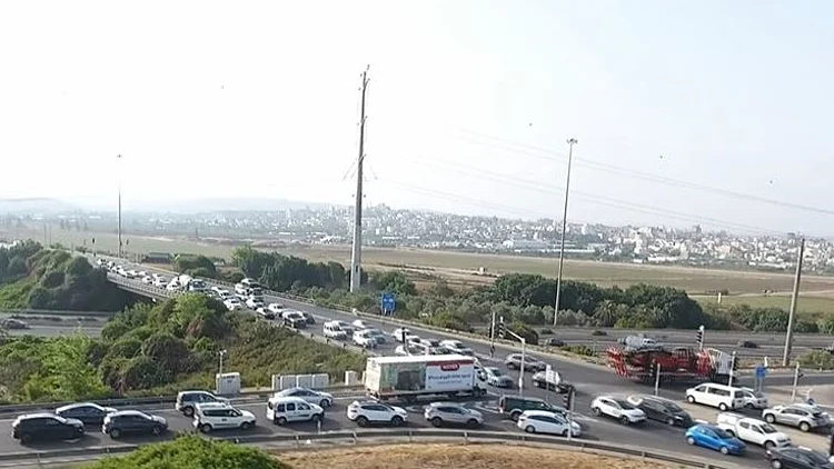 בדרך לליל הסדר: עומסי תנועה כבדים בכל רחבי הארץ