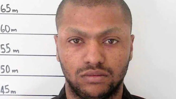 תאבו בסטר "אנס הפייסבוק"