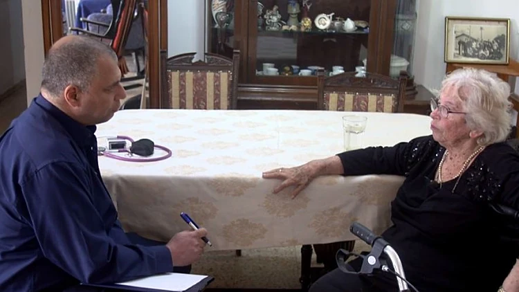 "אין מי שייקח אותם לבדיקה": הרופאים שמתנדבים למען הניצולים