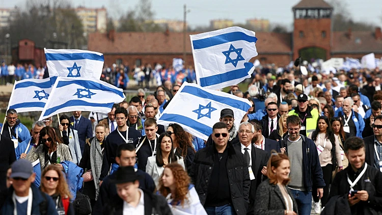 ברקע האנטישמיות הגוברת: שורדי השבי משתתפים במצעד החיים