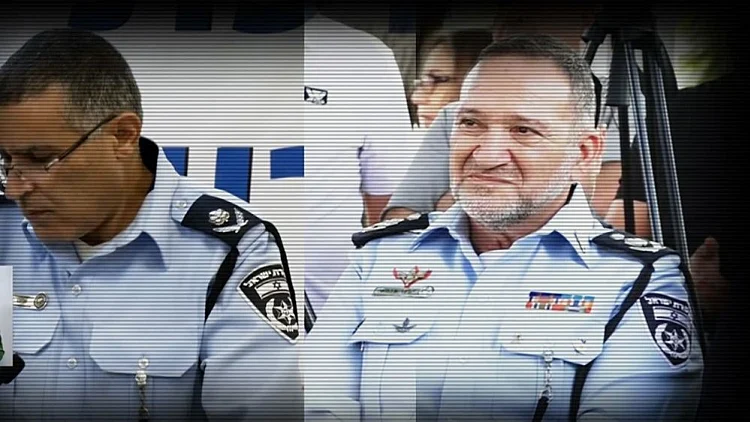 המתקפה של הניצב נגד המפכ"ל: "פירקת את המשטרה"
