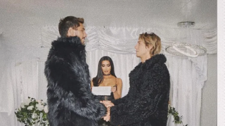 ניקולאס גייג', קים קרדשיאן וכריס אפלטון