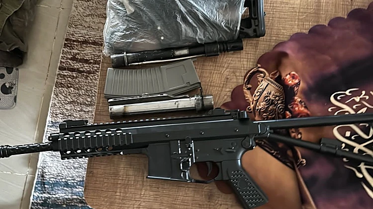 הנשקים והאמל"ח שנתפסו בפעולה בג'נין