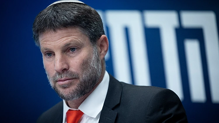 באוצר מעריכים: סמוטריץ' יהיה חייב לשחרר את הכסף