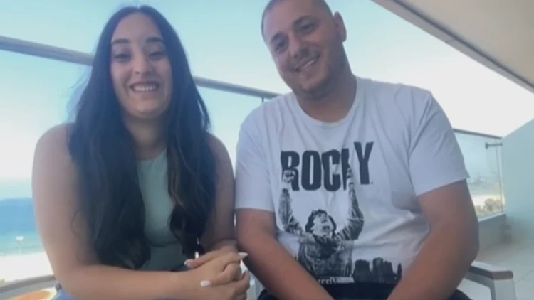 לאחר שנאלצו להעביר את האירוע למרכז, עמית ופז נישאו אמש