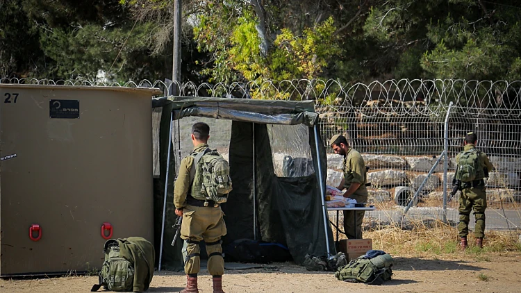 שבת תחת אש: האזהרה מפיגוע נ"ט ושגרת האזעקות והטילים בעוטף