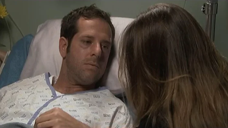 המקום, עונה 2, פרק 15