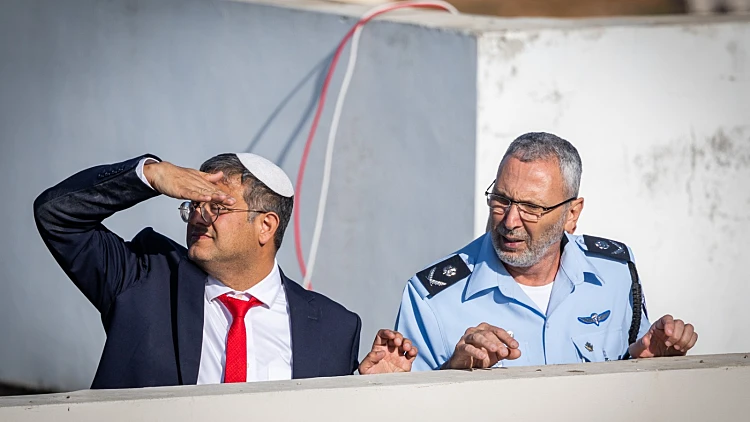 סכסוכים בצמרת: ניצב עמי אשד לא יגיע לטקס החלפת מפקדי המחוזות