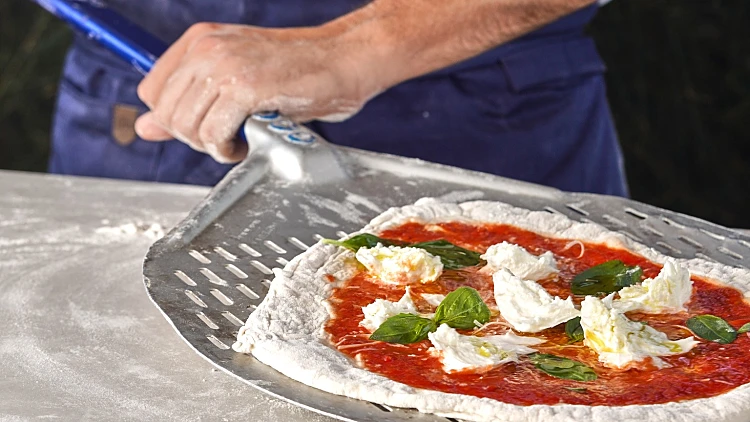 לה פיאדרה פיצה