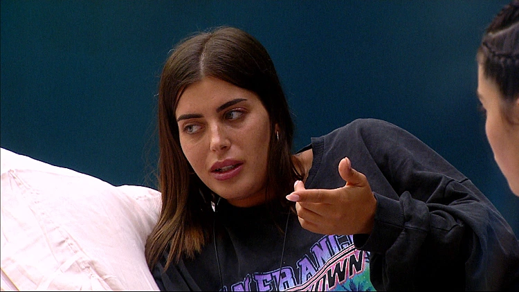 "אולי נכשלתי כאחות": ספיר חושפת את הסיבה לנתק בינה לבין שניר