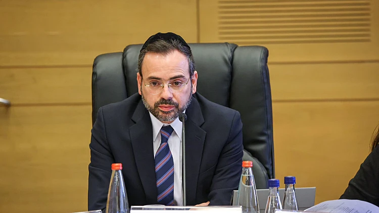 מועמד קואליציה נוסף: בוסו מש"ס יתמודד לוועדה לבחירת שופטים