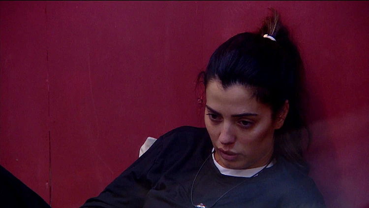 "זה פתטי, היא לא מהווה עליי איום": מה גל באמת חושבת על שי?