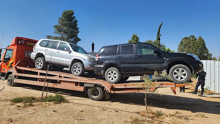 הירי בשיירת החתונה: שוטרים פשטו על מתחם בתל שבע ועצרו חשודים